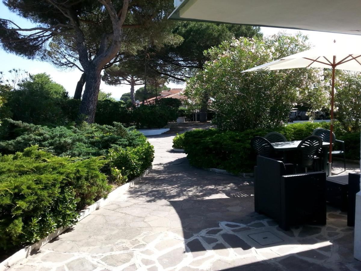 Apartment Valentini: Beachfront Comfort With Garden And Private Parking Minturno