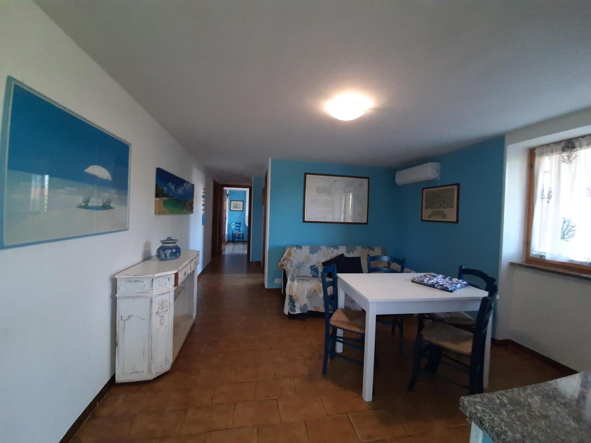 Valentini: Beachfront Comfort With Garden And Private Parking Apartment